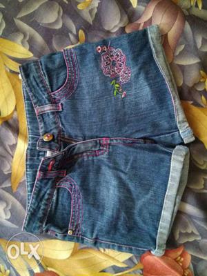 Westside hot pant for 5-7 yrs girl, almost new