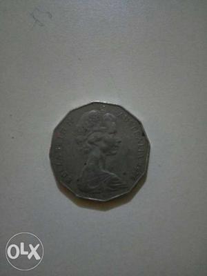 Australian silver coin ,Queen Elizabeth 2,urgent need of