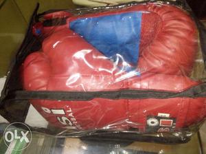 BOXING GLOVES of size 12 and Toothguard