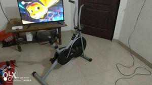Body gym cycle with everything working properly