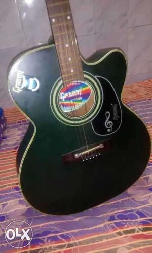 Green Single-cutaway Acoustic Guitar