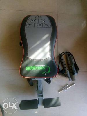 Green apple 6in 1 home gym in new condition with