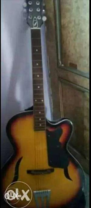 Guitar for sale in good condition at 