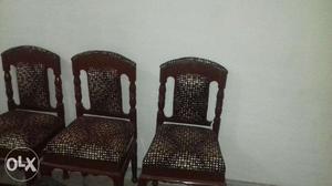 I want sell Dining Table 7x5 sqf with 6 seater chair with