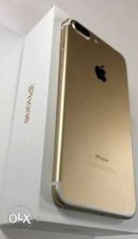 IPhone 7 plus 32 gb gold in 8 months warranty