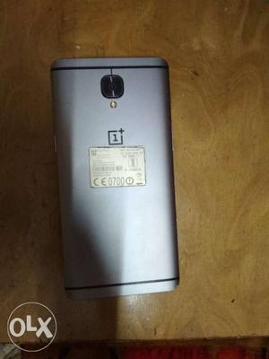 One plus 3 in new condition bill price rs