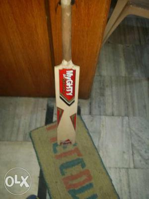 Red And Brown MyGHTY Cricket Bat