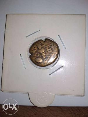 Round Gold- Coin