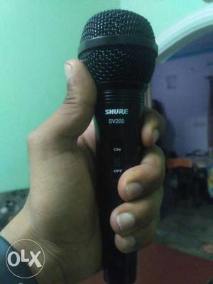 With a 3.5 mm jack good as new best for karaoke