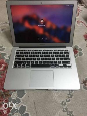 Apple Mac pro book i5 laptop