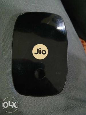 Black JioFi 2 Mobile Broadband