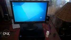 Complete working computer with 17" LCD sell in good cond.