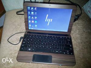Hp mini laptop with wood finish colour 160 gb hdd