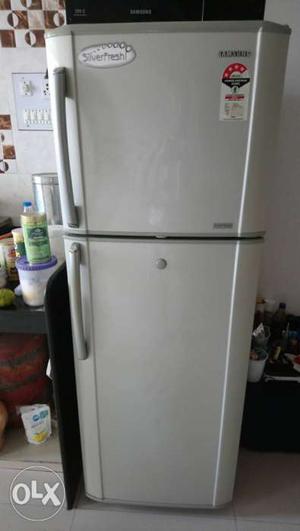 Samsang 4star double door fridge. Very good in