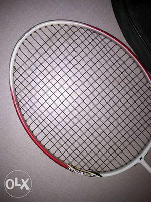 1month used Yonex carbonox  Plus racket with bag