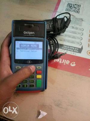Black And Gray Oxigen Card Terminal