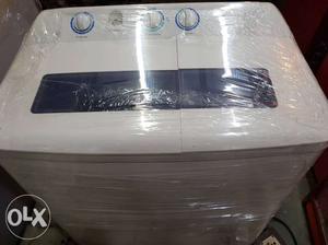 Godrej 7.5 kg big semi automatic washing machine