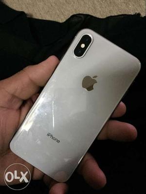 Iphone X 64gb silver with 10mnths warranty nd box