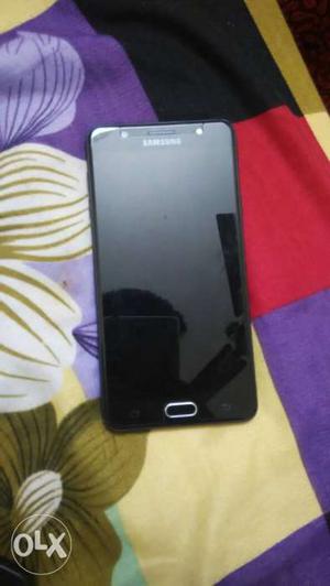 Its samsung j7 max Its osm condition not evn a