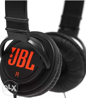 Jbl headphone with big sound.