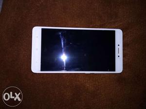Mi note  very good condition 5 months use
