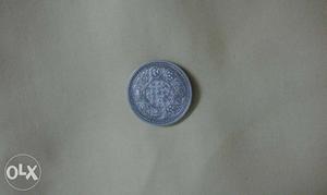  One rupee king george coin in excellent conditions.