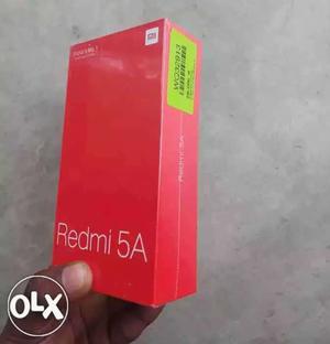 Redmi 5A 32GB internel 3GB Ram 16GB Internel 2GB