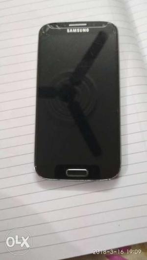 Samsung Galaxy S4 16 GB in Good Condition