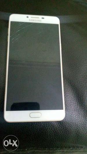 Samsung c9 pro 1 year old mobile. Only display