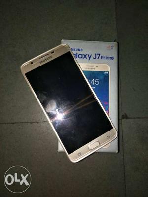 Samsung j7 prime gold with Bill box and charger