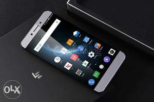 This is letv max 2.. 21mp back and 8mp front