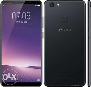 Vivo v7plus 2months old with bill box accesories