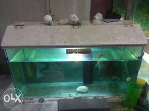 Fish tank for sell length: 30 breadth: 9 height: