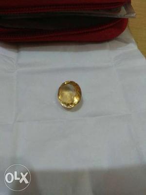 Good quality 11 ratti sunahla or golden topaz for