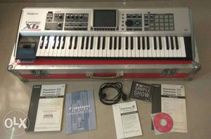 Roland Fantom X6 bought from London excellent