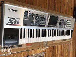 Roland fantom X6 keyboard 61 keys