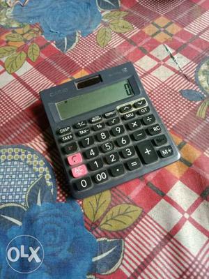 Solar calculator with working solar panel,only 1