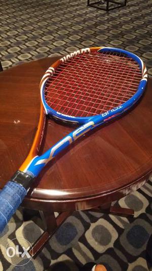 Tennis racquet Wilson blx tour (almost new)