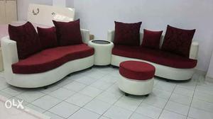6 seater corner style sofa with one round puffy