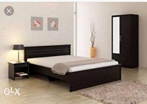 Bedroom set with wardrobe used queen size bed and