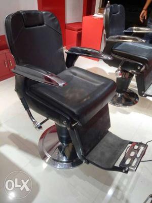 Black Barbers Chair