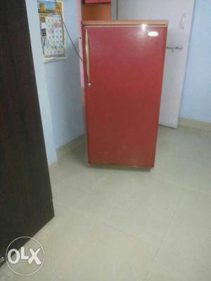 Good Conditions fridge for Sell.only personal