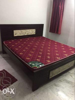 King size bed with relaxwell mattress
