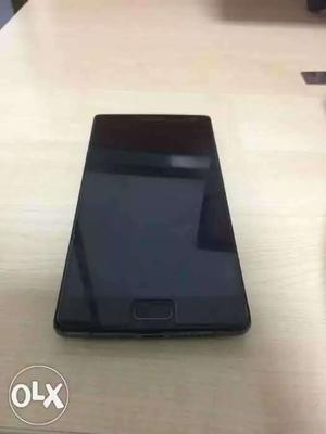 Own used One Plus 2 phone for sale. Finger sensor