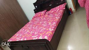 Queen Size Cot for urgent Sell, got with huge