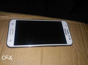 Samsung galaxy j5 awesome condition with orignal