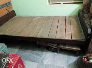 Single bed kashi (soft teak) wood cot