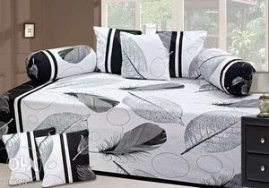 White-and-black Feather Print Bedroom Set