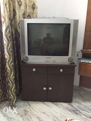 Samsung TV in excellent condition