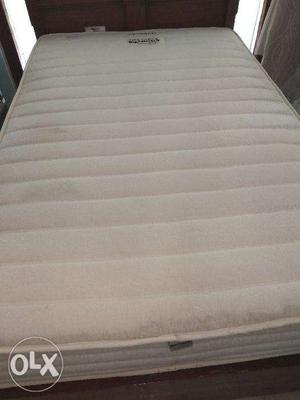 Mattress/ bed